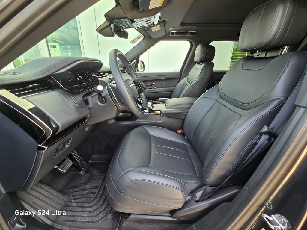 Used 2024 Land Rover Range Rover Sport Dynamic SE image 9