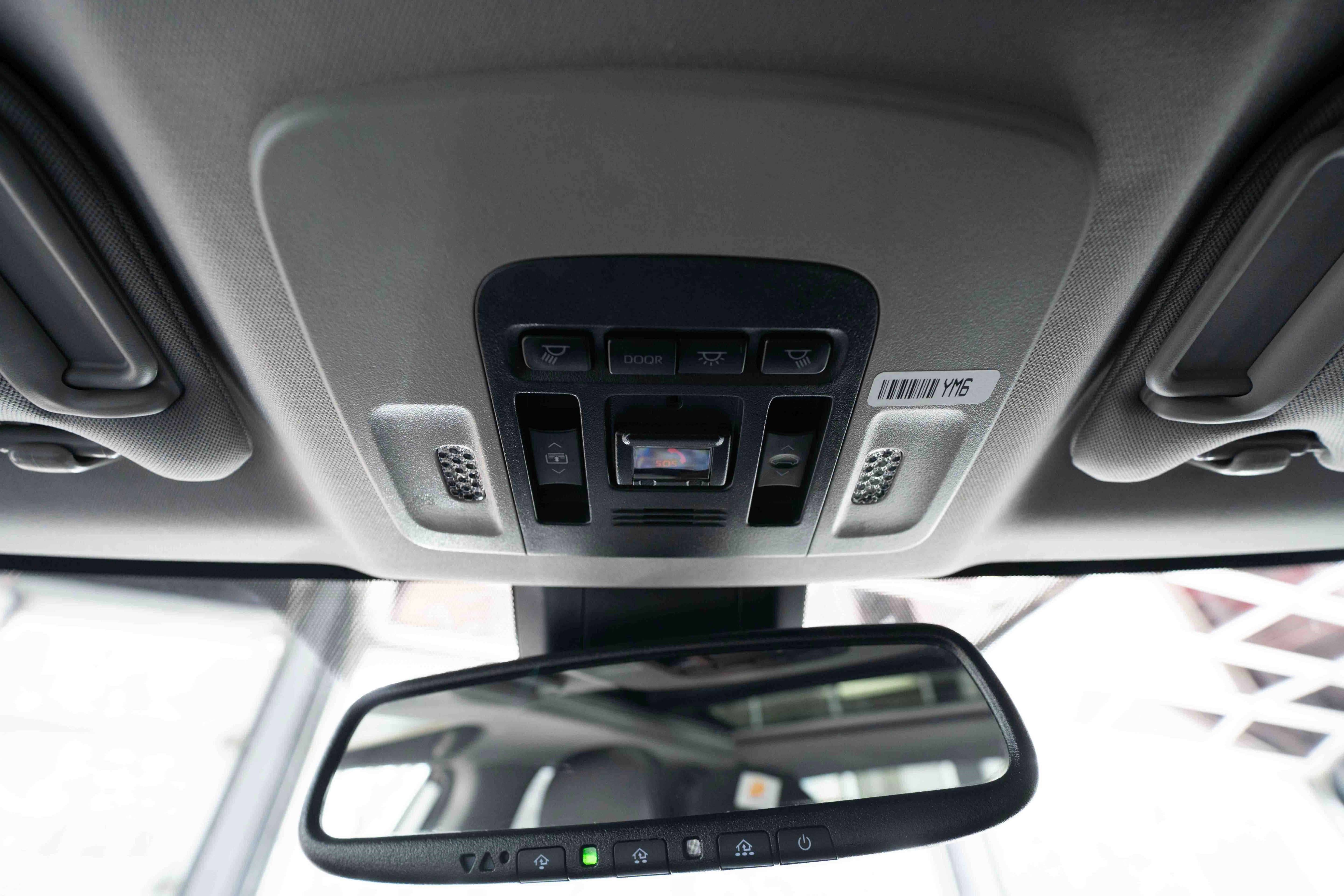 Used 2024 Toyota Camry XSE w/ Navigation Package AWD/4WD image 18