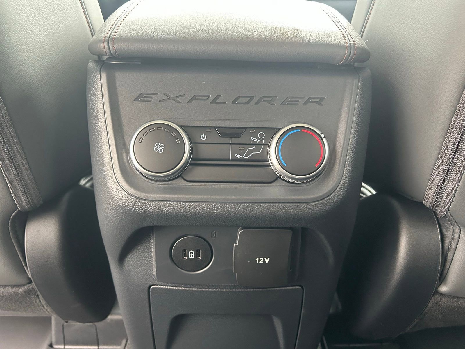 New 2026 Ford Explorer Active w/ Active Comfort Package AWD/4WD image 23