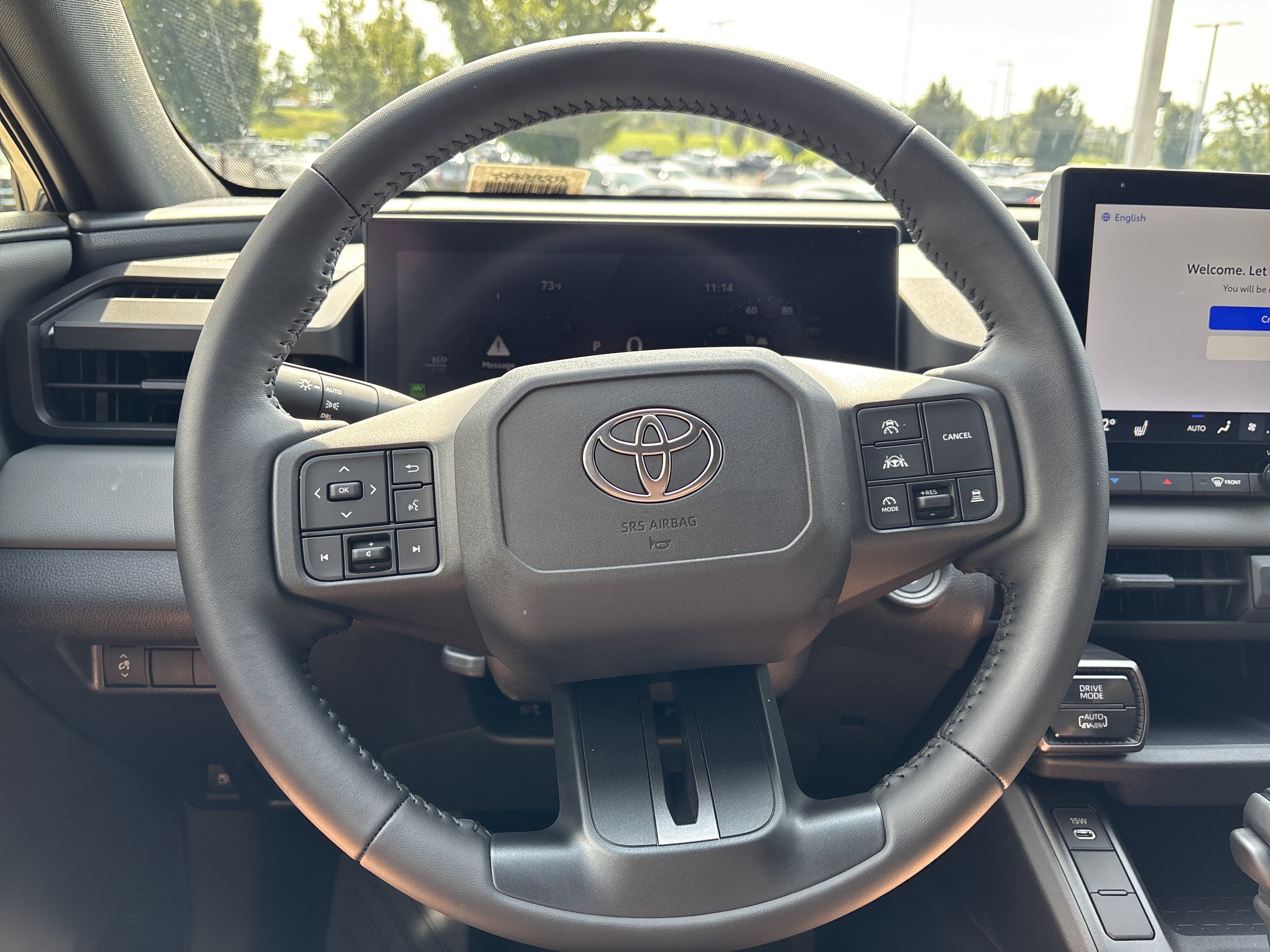 Used 2026 Toyota RAV4 SE AWD/4WD image 15