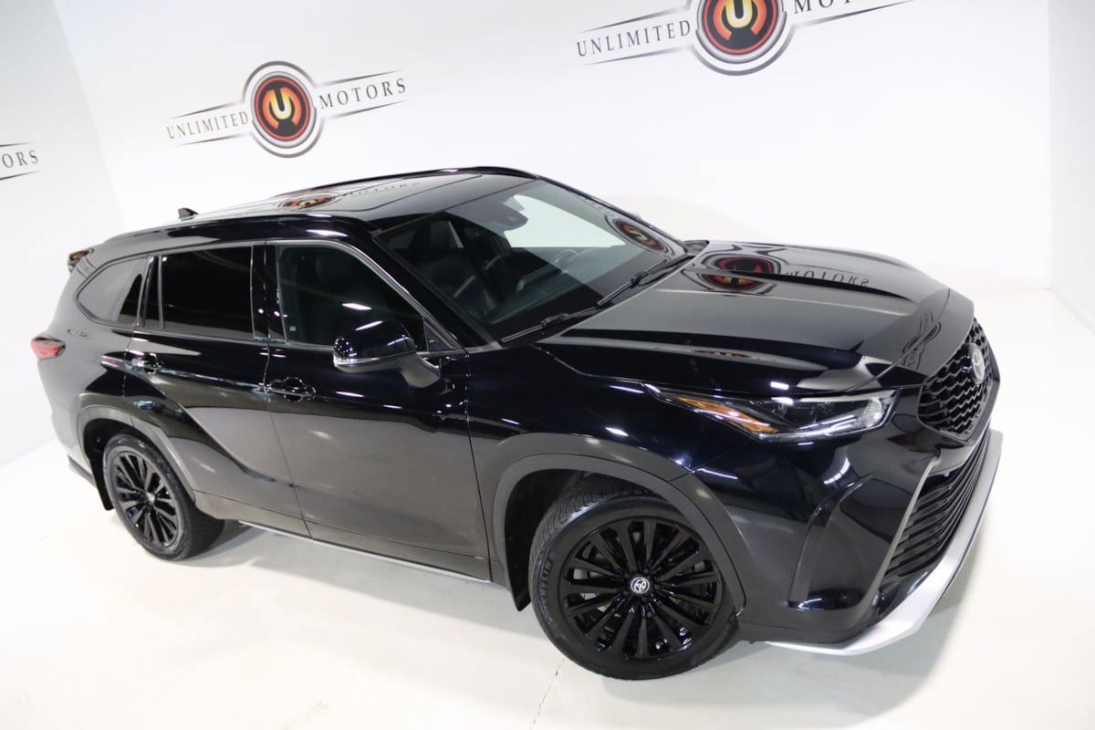 Used 2023 Toyota Highlander L image 66
