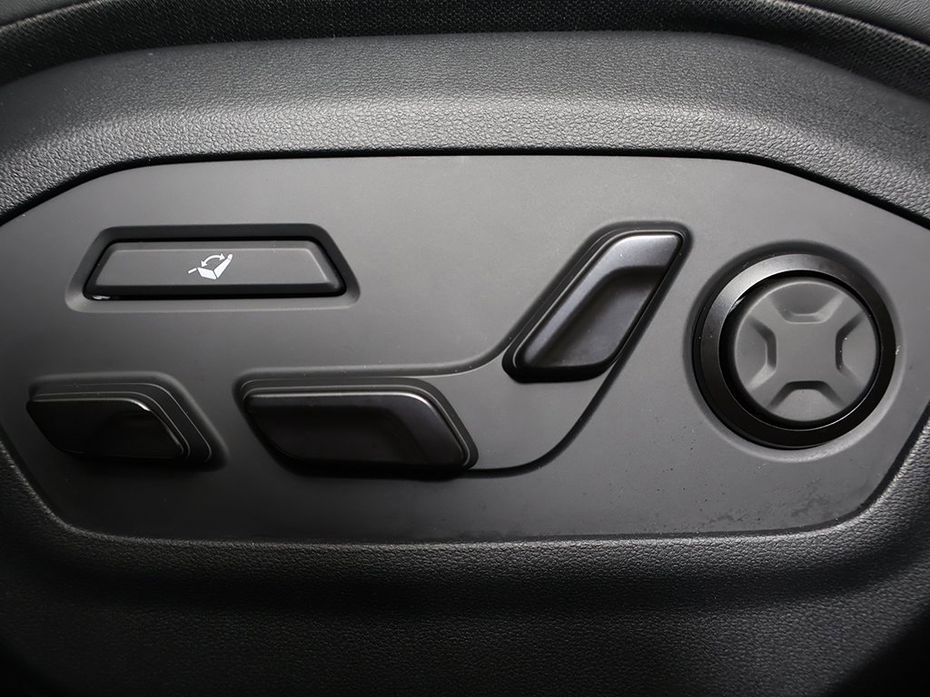 Certified 2025 Hyundai Santa Fe Calligraphy image 35