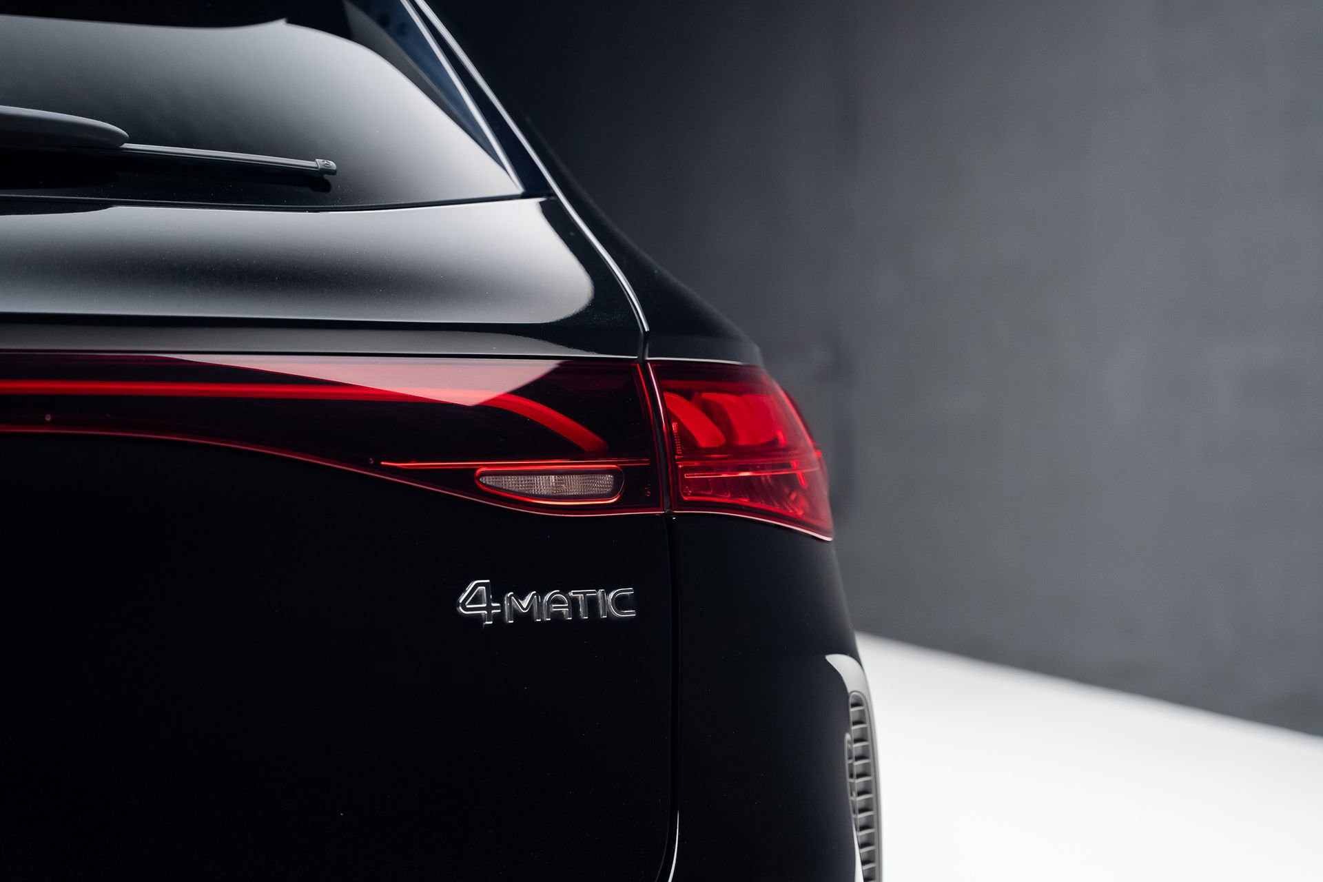 Used 2023 Mercedes-Benz EQE 350+ 4MATIC SUV image 30