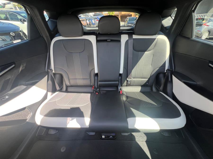 Used 2023 Kia EV6 GT-Line image 40