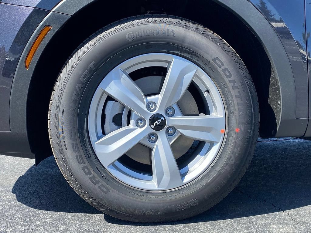 New 2026 Kia Sorento LX FWD image 10