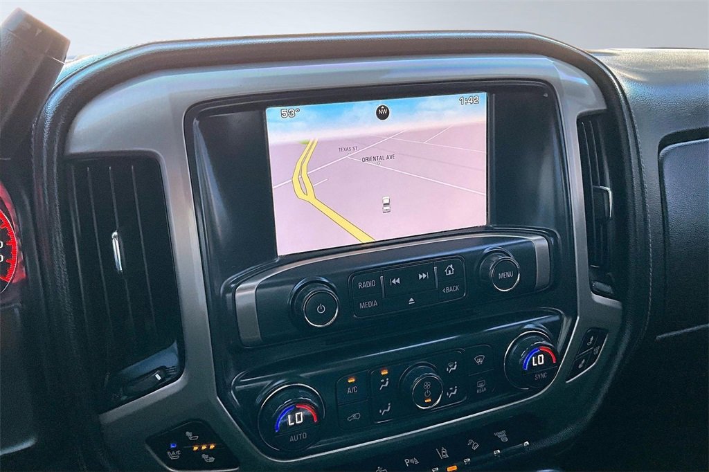 Used 2015 GMC Sierra 2500 Denali w/ Duramax Plus Package image 10