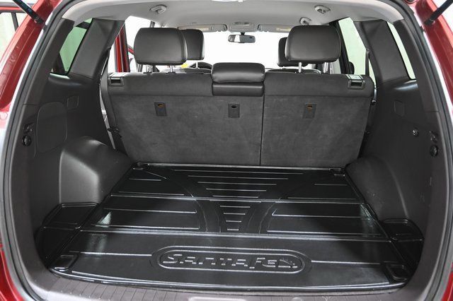 Used 2010 Hyundai Santa Fe SE image 17