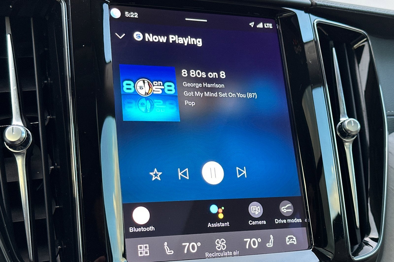 Used 2023 Volvo XC60 T8 Ultimate image 20