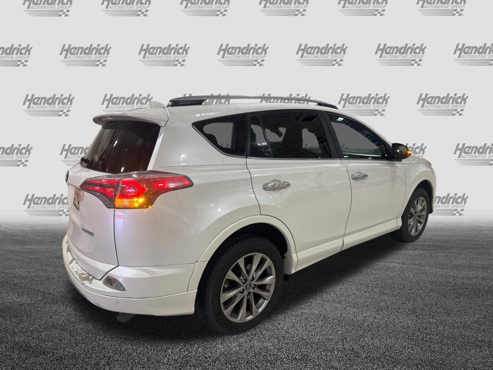 Used 2017 Toyota RAV4 Platinum FWD image 6