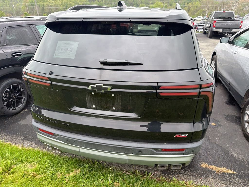 Used 2026 Chevrolet Traverse Z71 w/ Driver Confidence Package AWD/4WD image 5