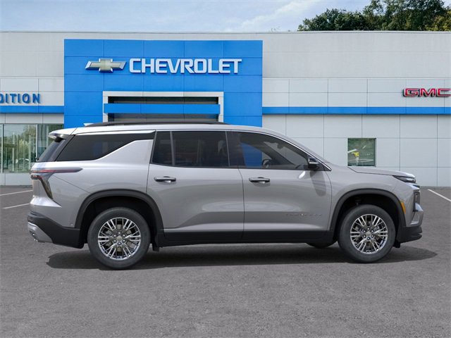 New 2026 Chevrolet Traverse LT w/ LPO, Floor Liner Package image 5