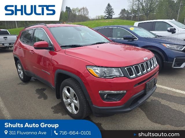 Used 2018 Jeep Compass Latitude w/ Popular Equipment Group AWD/4WD image 1