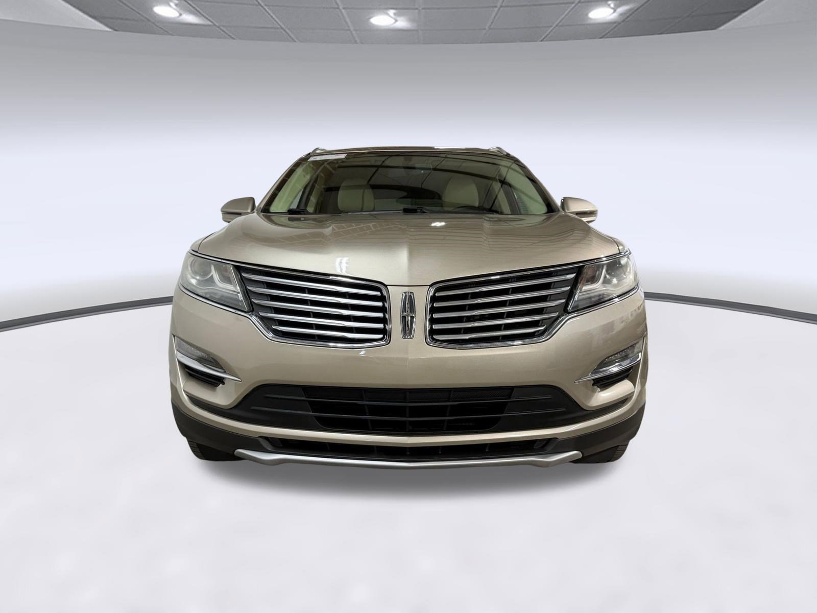 Used 2015 Lincoln MKC FWD w/ Equipment Group 101A Select image 6