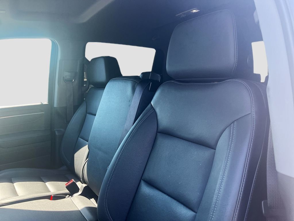 Used 2023 GMC Sierra 1500 SLT w/ X31 Off-Road Package image 21