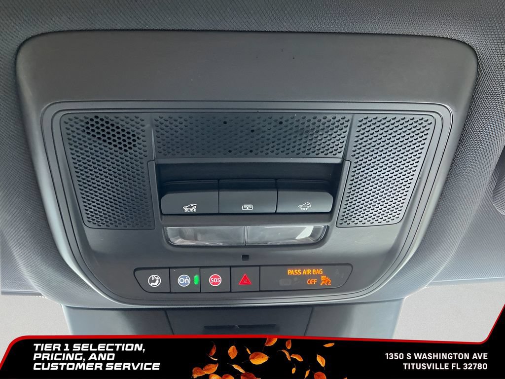 Used 2025 Chevrolet Equinox EV LT w/ Convenience Package II AWD/4WD image 34
