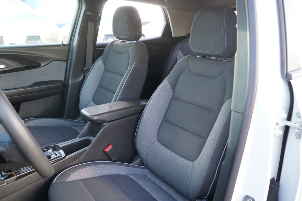 Used 2023 Chevrolet TrailBlazer LT image 15