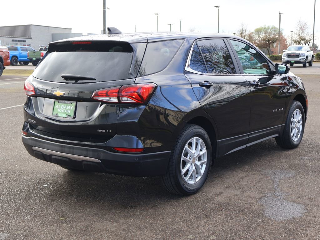 Used 2024 Chevrolet Equinox LT AWD/4WD image 7