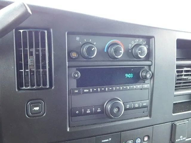 Used 2023 GMC Savana 2500 Extended w/ Driver Convenience Package RWD image 11