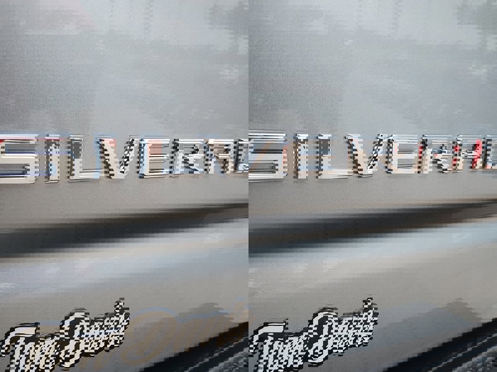 New 2025 Chevrolet Silverado 3500 High Country w/ Technology Package image 24