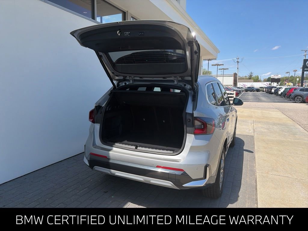 Certified 2025 BMW X1 xDrive28i AWD/4WD image 8