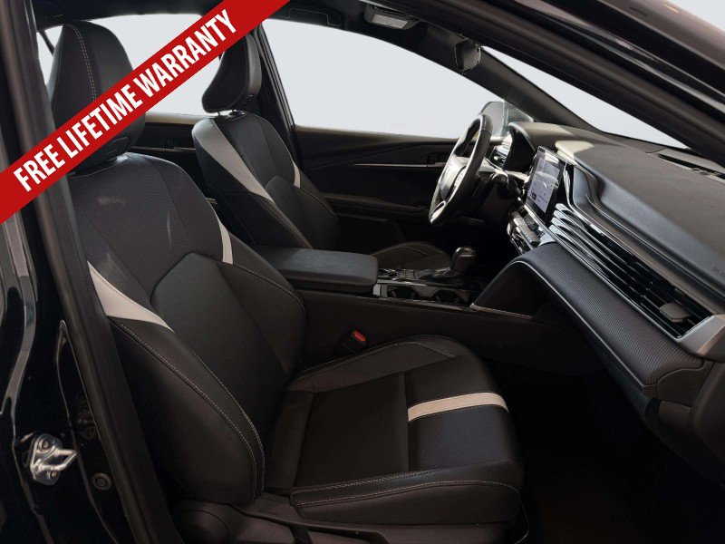 Used 2025 Toyota Camry SE FWD image 31