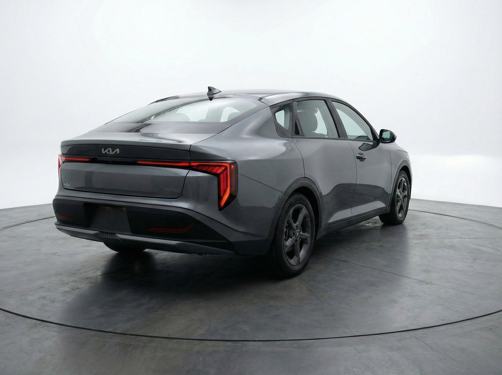 Used 2025 Kia K4 LXS image 9