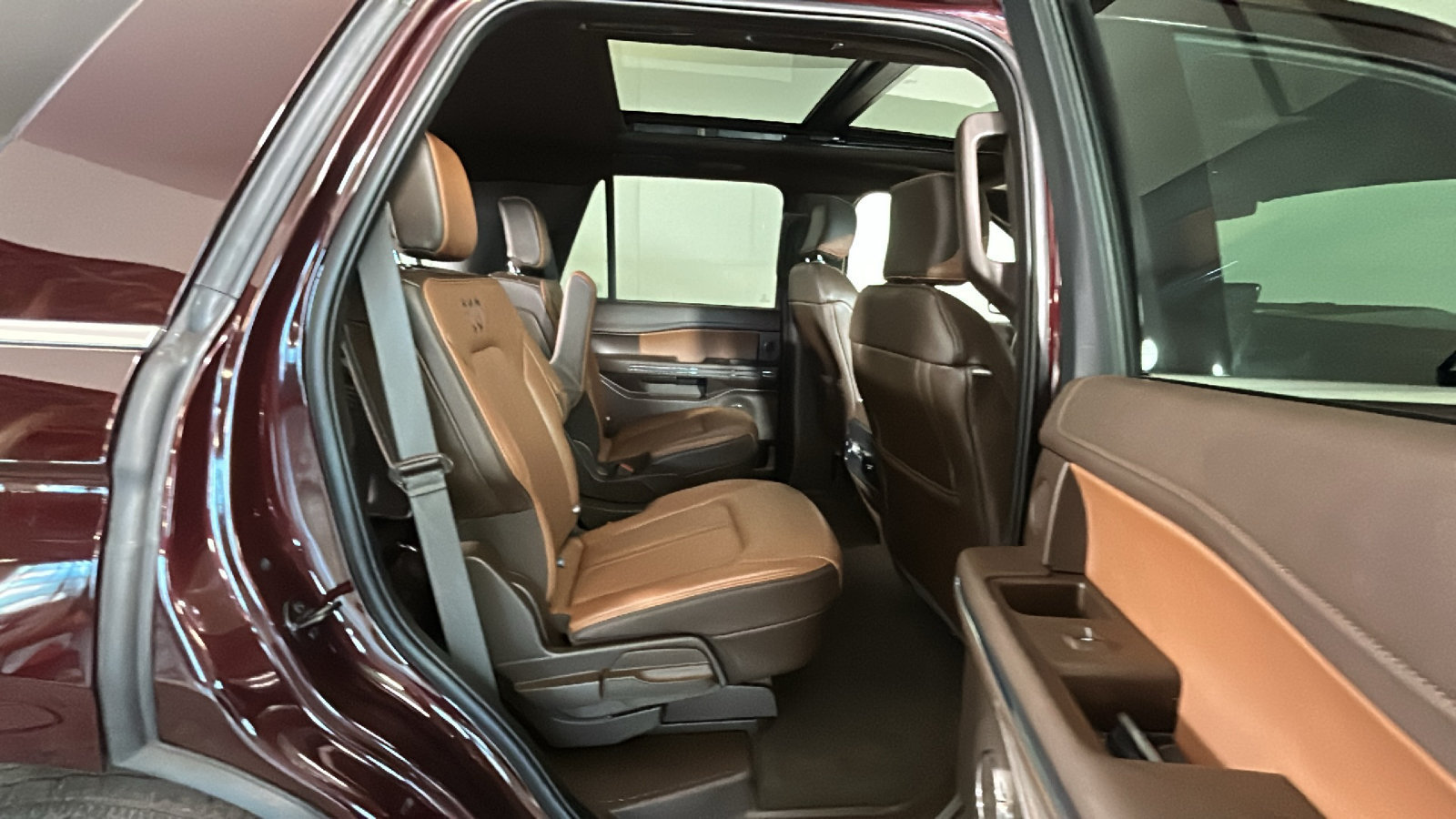 Used 2023 Ford Expedition King Ranch AWD/4WD image 36