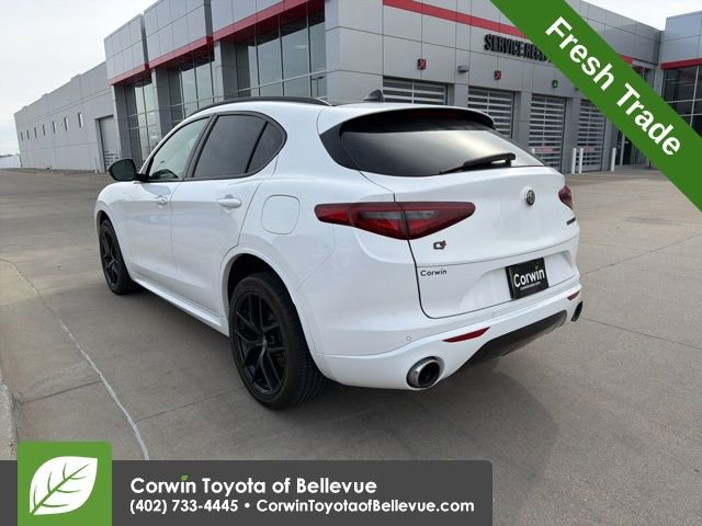Used 2021 Alfa Romeo Stelvio Ti w/ Nero Edizione image 6