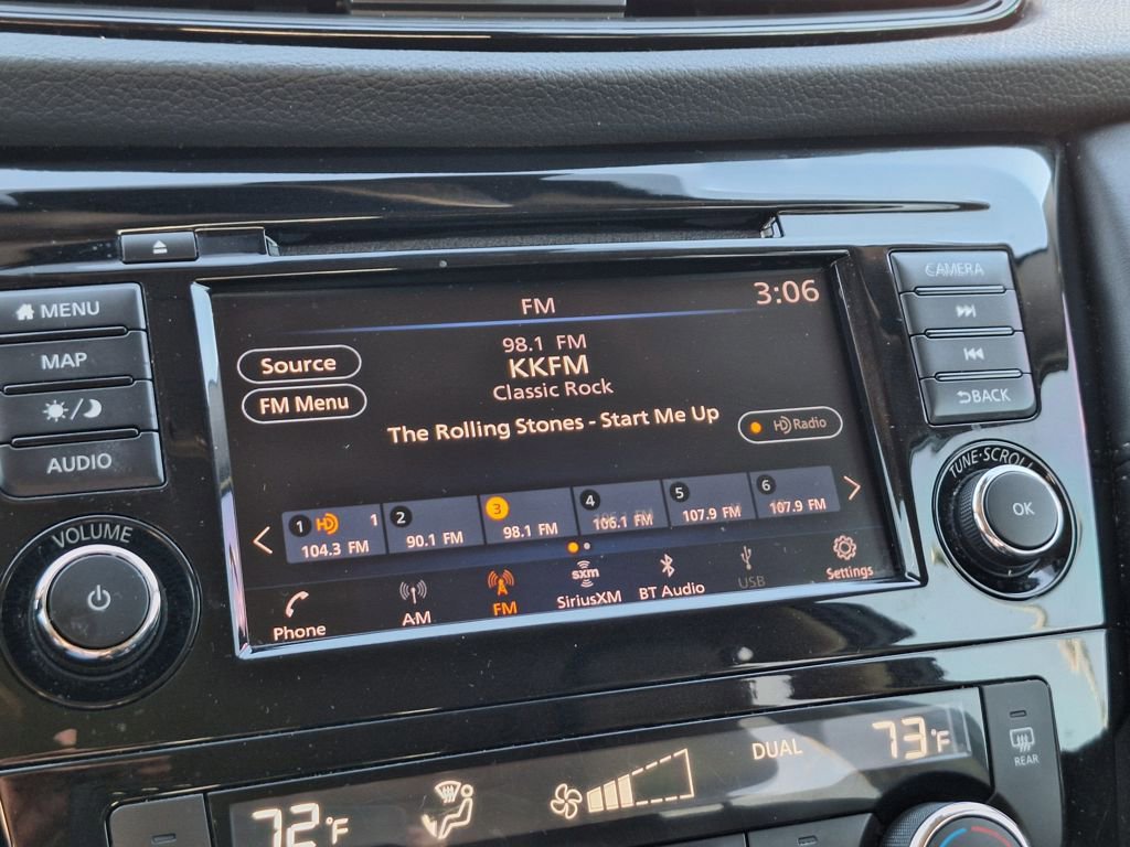 Used 2019 Nissan Rogue SL w/ Premium Package image 21