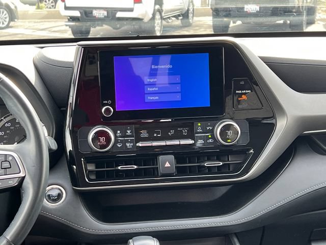 Certified 2025 Toyota Highlander LE FWD image 18