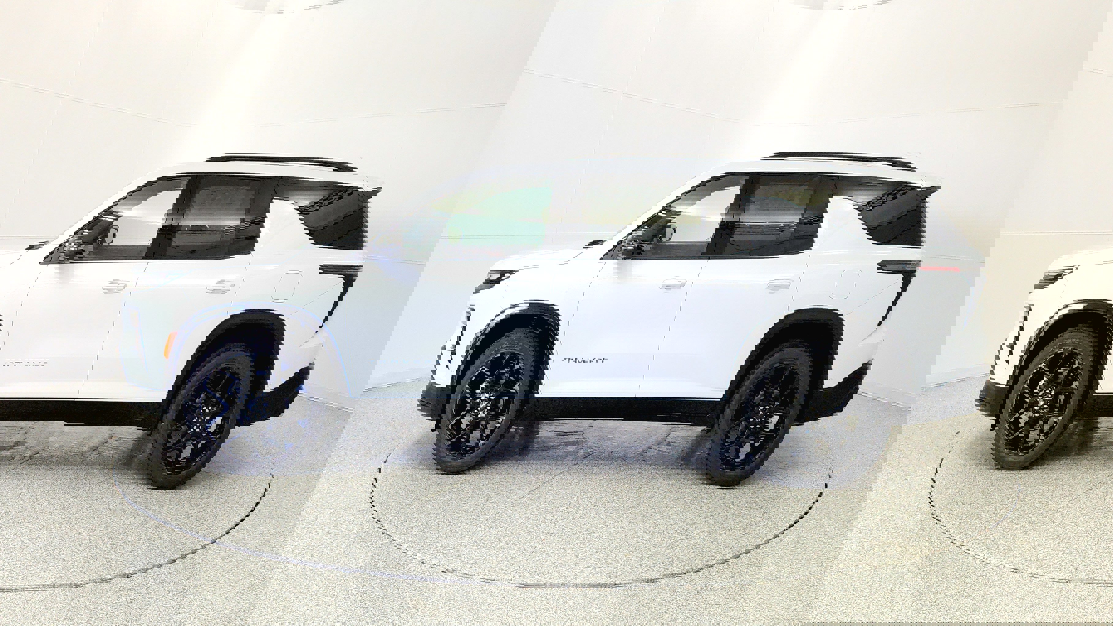 New 2026 Chevrolet Traverse RS image 4
