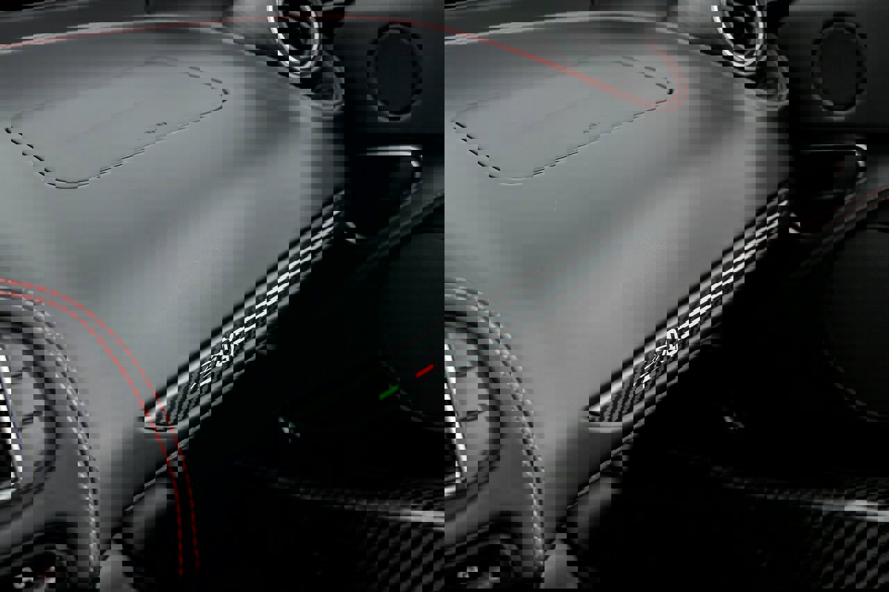 Used 2020 Alfa Romeo 4C Spider image 37