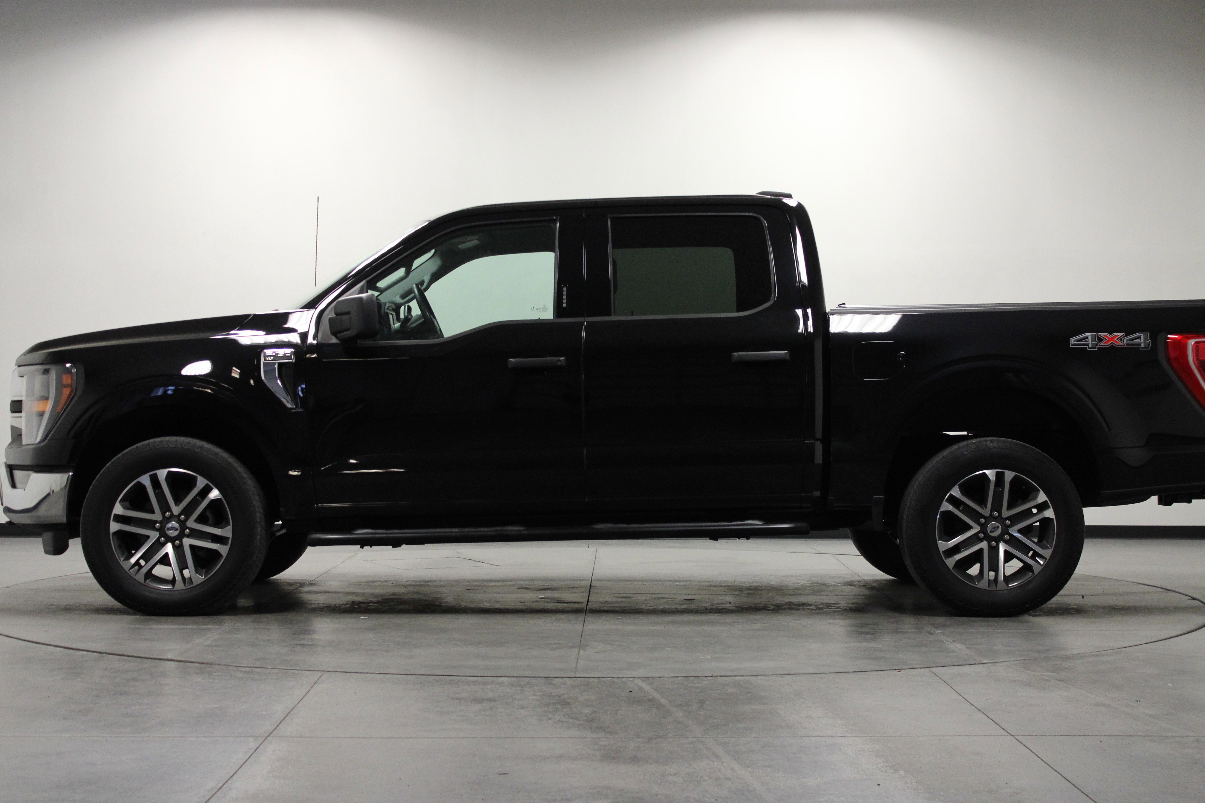 Used 2023 Ford F150 XLT w/ Equipment Group 301A Mid AWD/4WD image 7