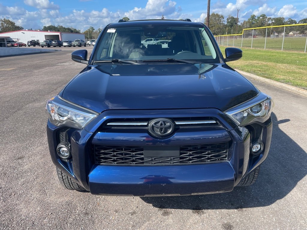 Used 2022 Toyota 4Runner SR5 image 2