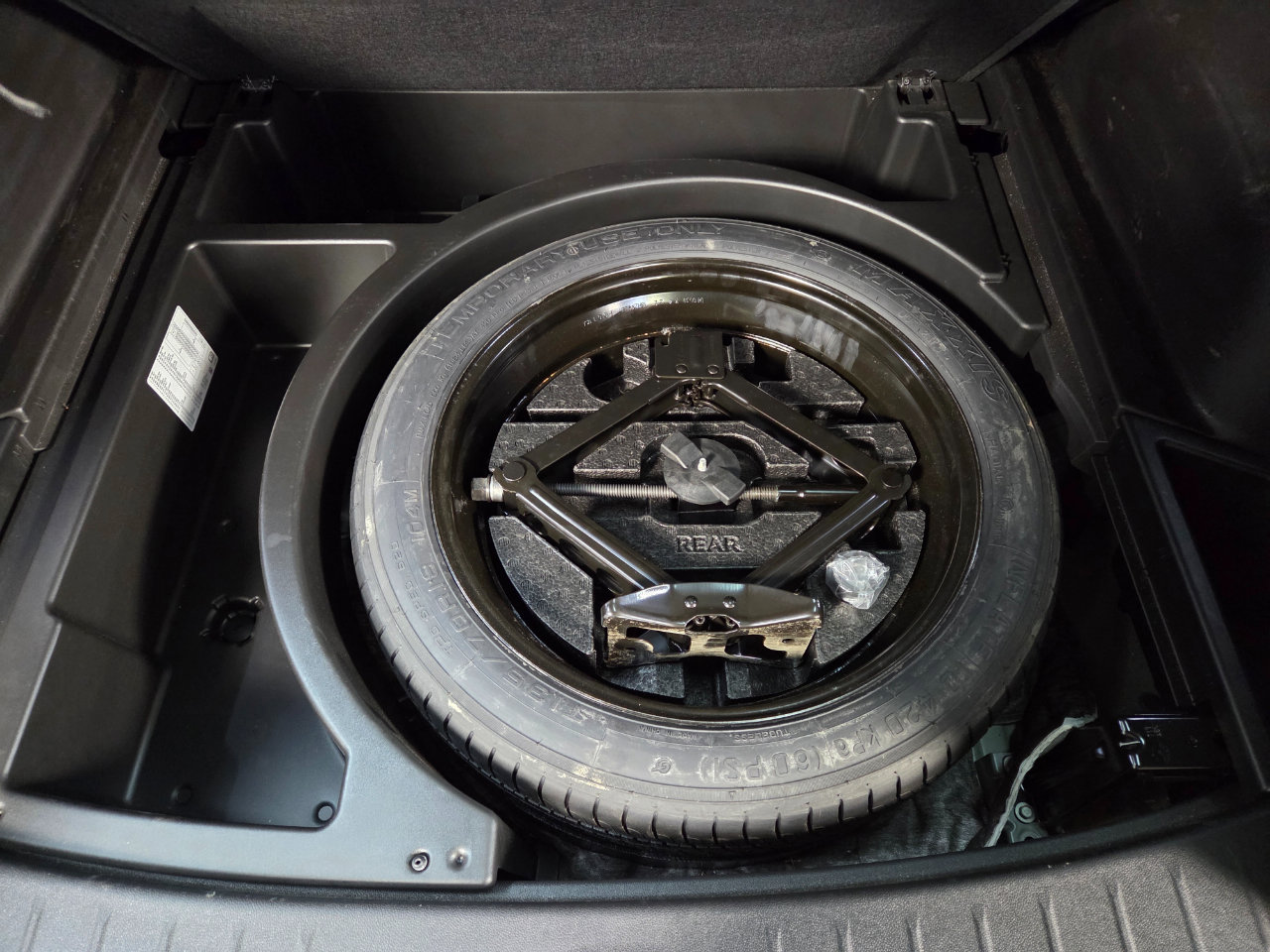 Used 2019 Chevrolet Blazer LT image 8