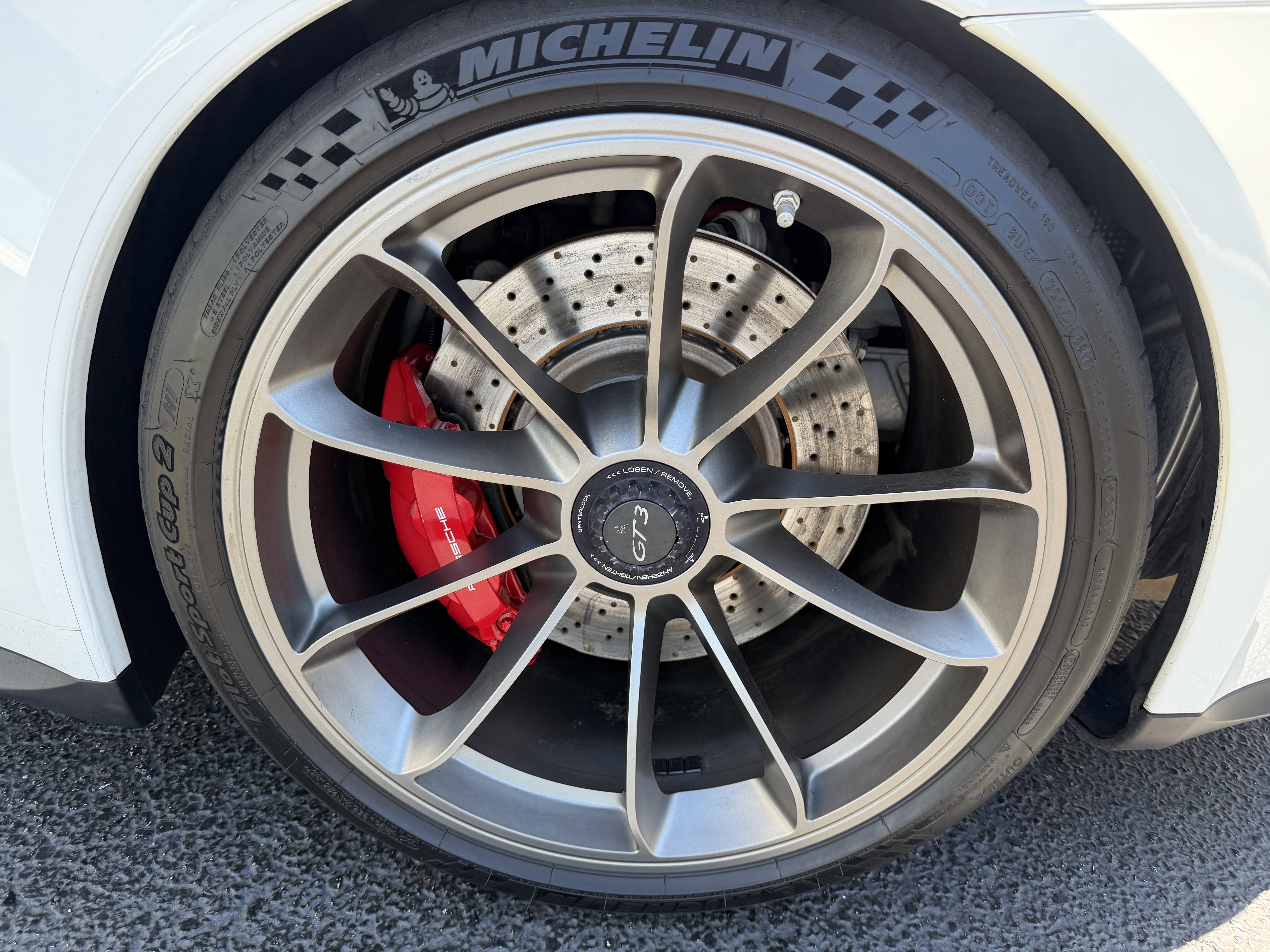 Certified 2015 Porsche 911 GT3 image 9