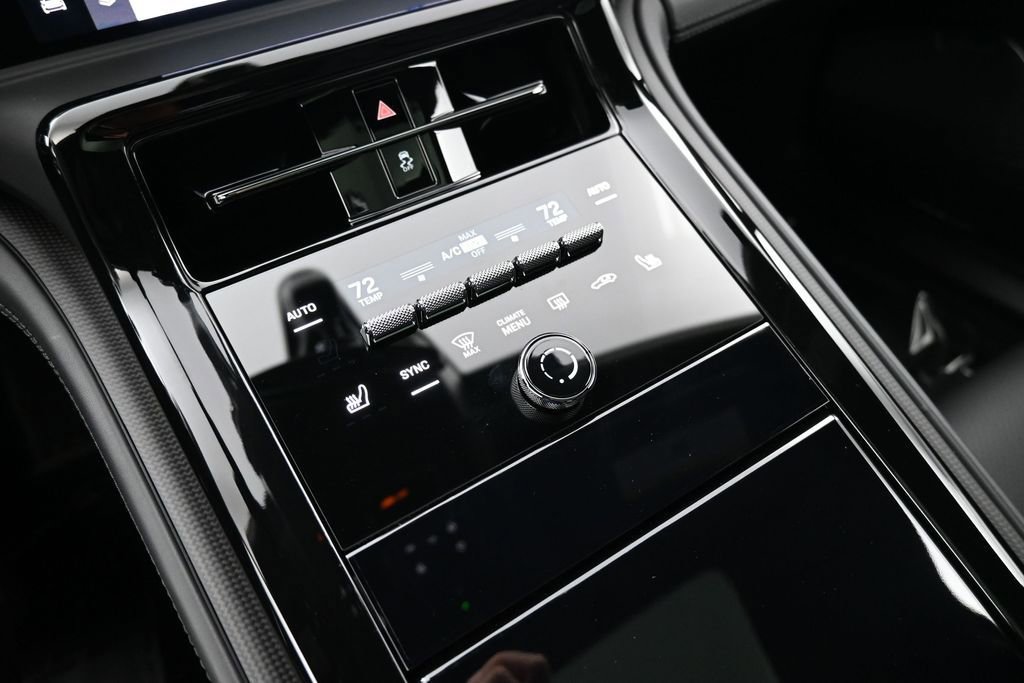 Certified 2026 Porsche Panamera GTS AWD/4WD image 22