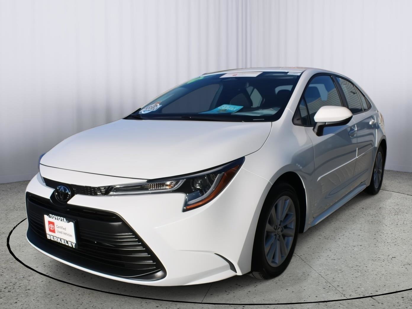 Certified 2024 Toyota Corolla LE image 4