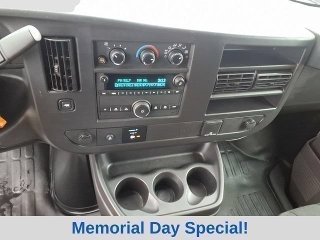 Used 2024 GMC Savana 2500 w/ Driver Convenience Package RWD image 16