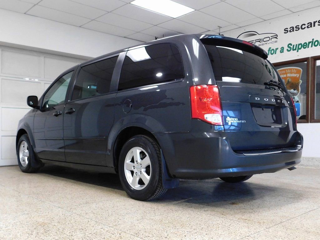 Used 2011 Dodge Grand Caravan SXT image 6