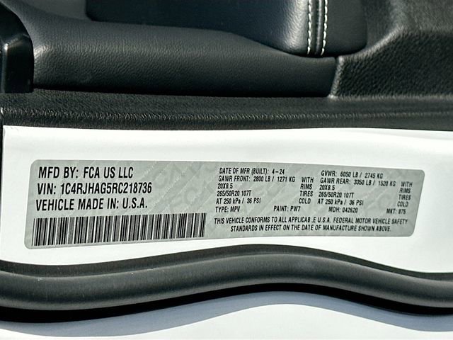 Used 2024 Jeep Grand Cherokee Altitude image 31