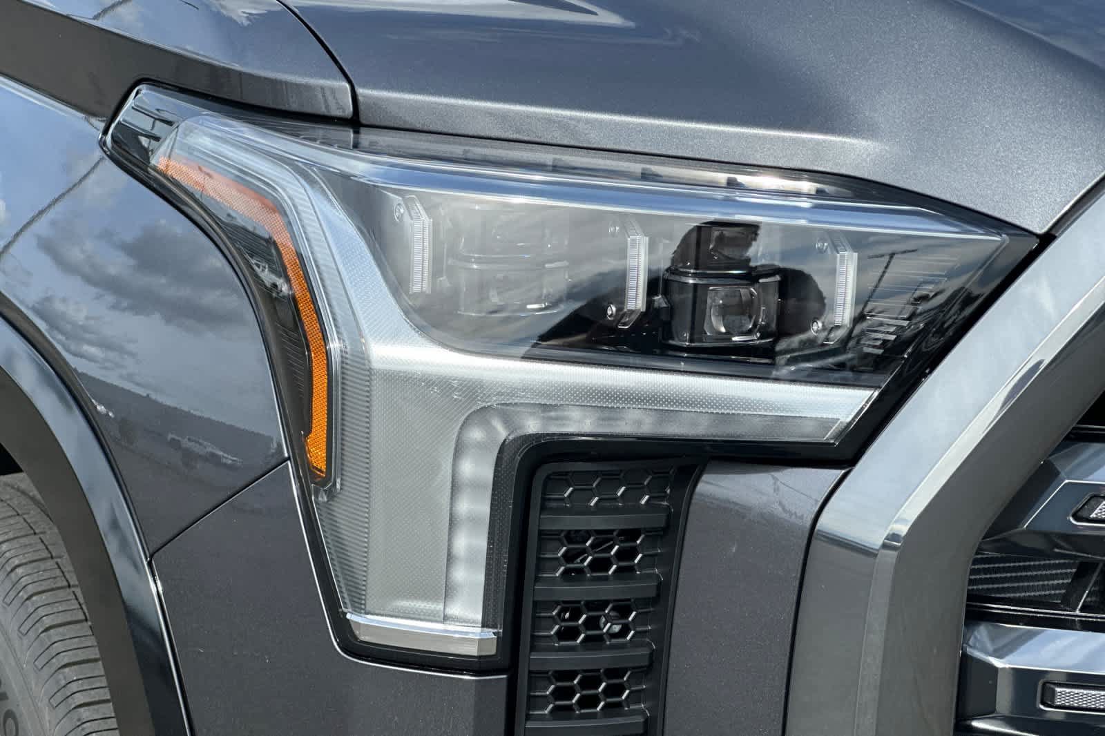 New 2026 Toyota Tundra Platinum AWD/4WD image 29