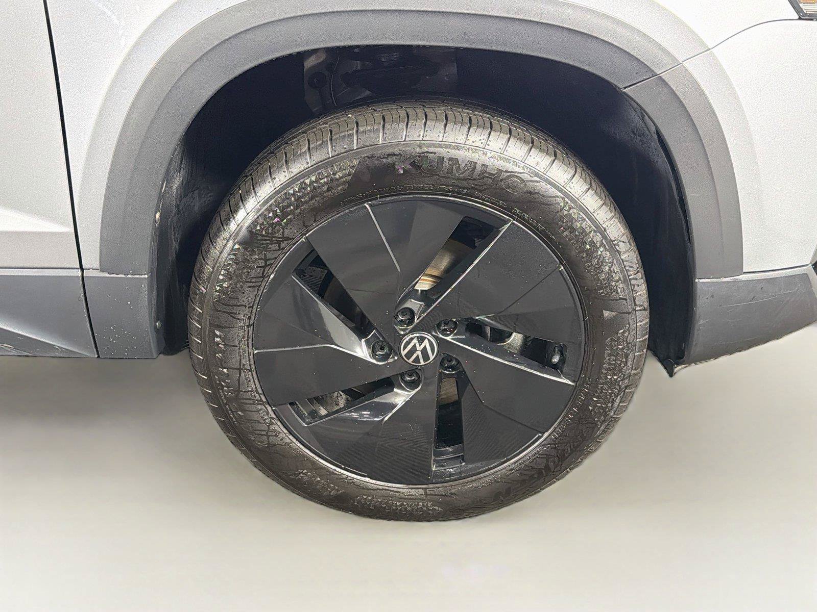 Used 2025 Volkswagen Taos S AWD/4WD image 36