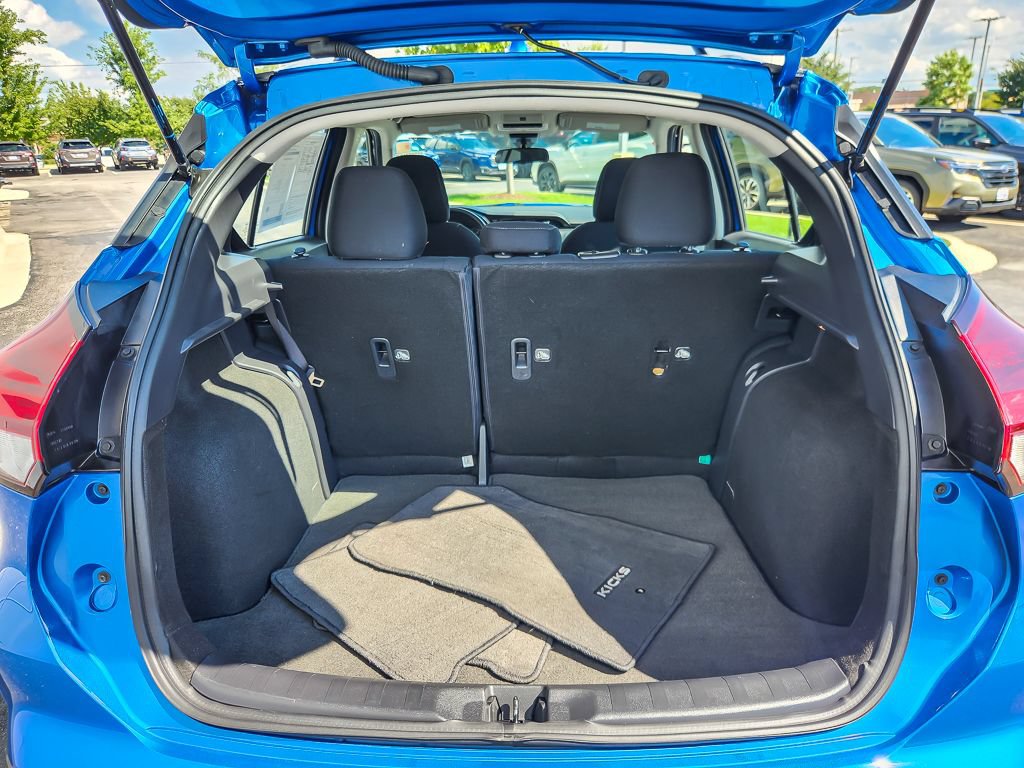 Used 2024 Nissan Kicks SV w/ Exterior Package FWD image 17