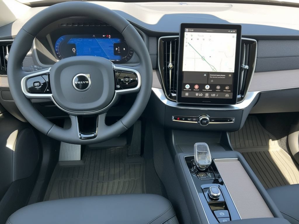 New 2026 Volvo XC90 B6 Plus w/ Protection Package Premier AWD/4WD image 5