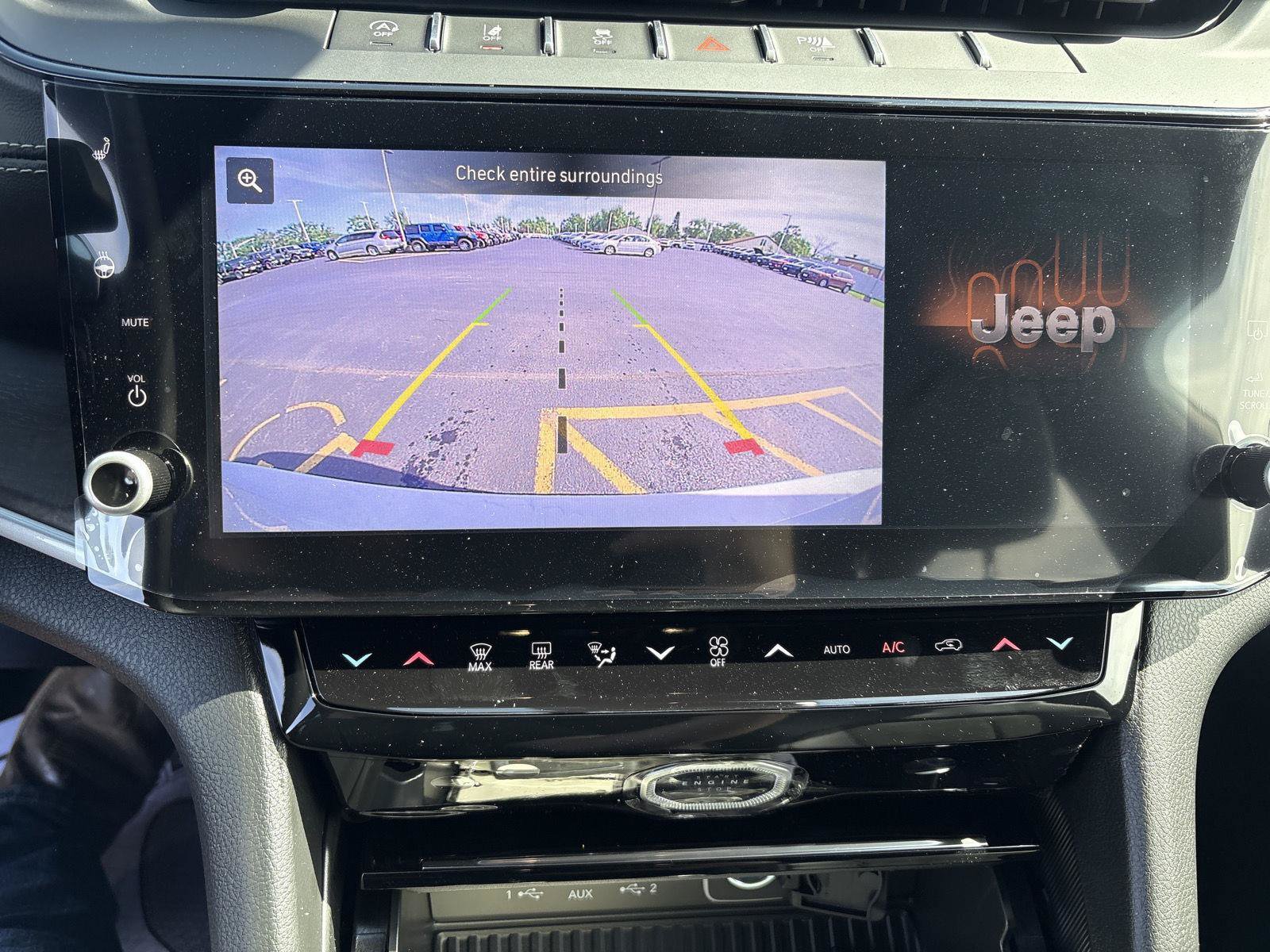 New 2026 Jeep Grand Cherokee L 4WD image 24