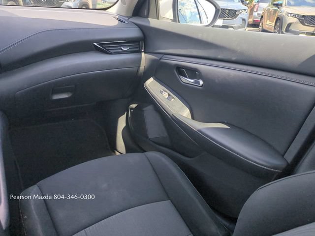 Used 2022 Nissan Sentra SV FWD image 17