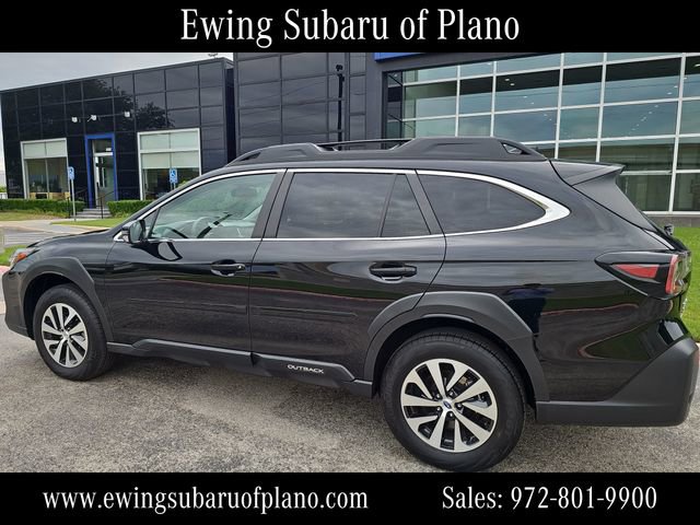 Used 2024 Subaru Outback Premium AWD/4WD image 3