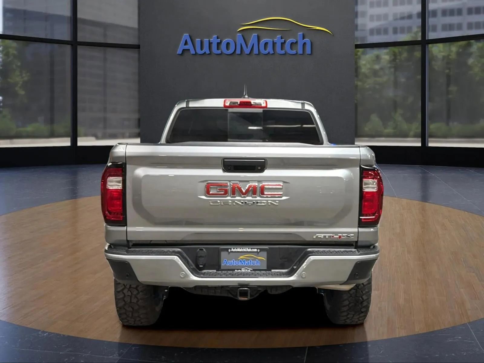 Used 2025 GMC Canyon AT4 w/ AT4X Package image 10