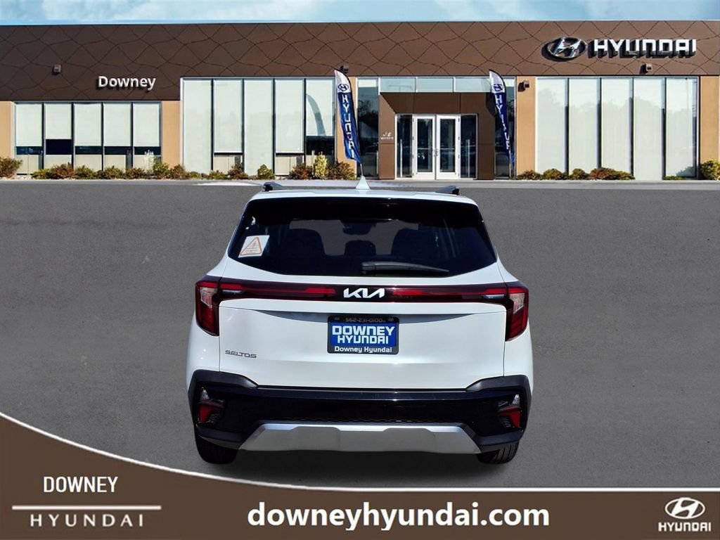 Used 2025 Kia Seltos S FWD image 5